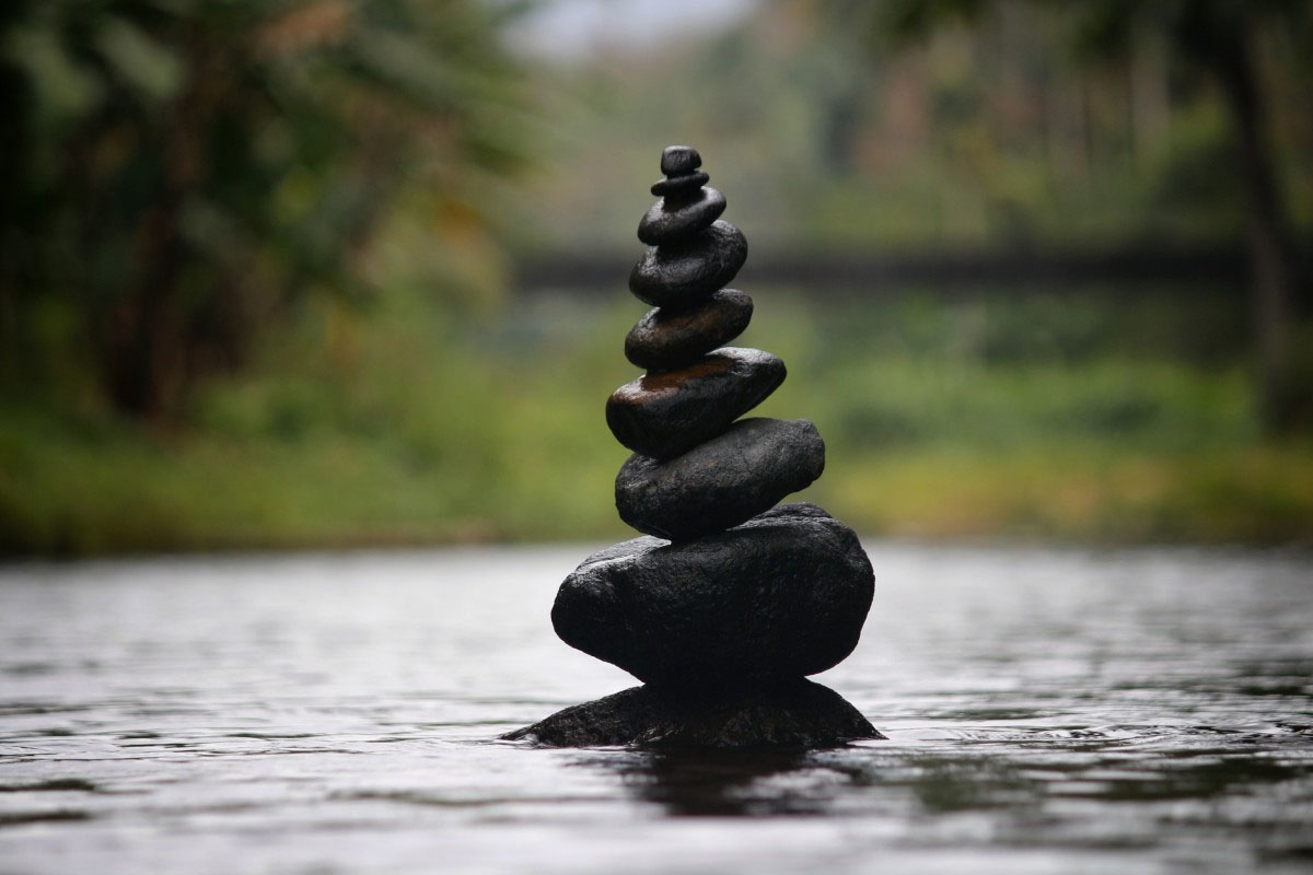 non-collateralized stablecoin