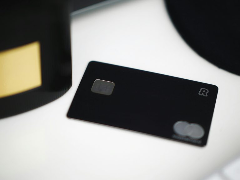 Revolut Secures UK Banking Licence After Three-Year Wait