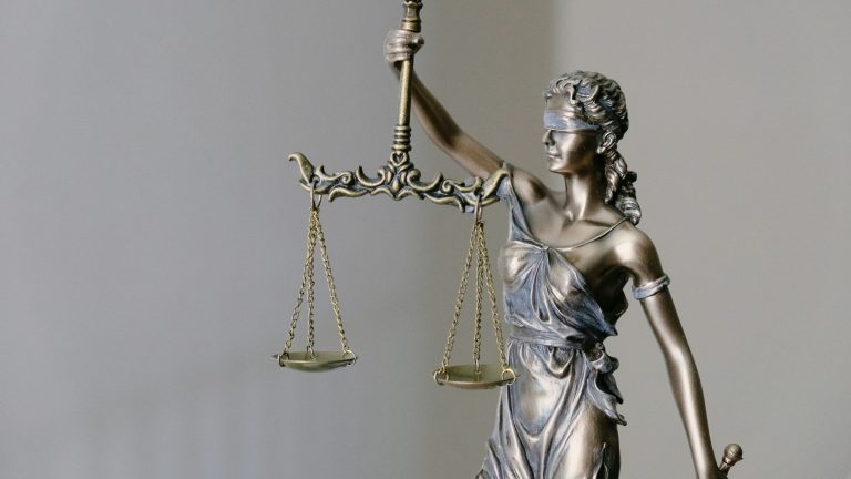 Court halts Arizona case against Kalshi