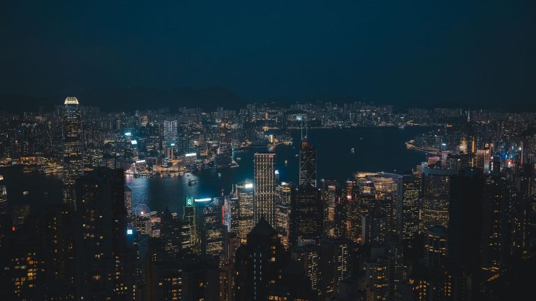 HKMA Grants Hong Kong’s First Stablecoin Licenses to HSBC and a Standard Chartered-Led Joint Venture