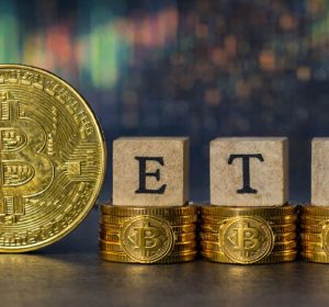 Bitcoin ETFs Pull In $471 Million as Daily Demand Hits Six-Week High